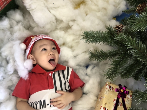 Ngày Noel Rực Rỡ tại Trường Mầm Non Tân Việt Nhật: Ca Hát, Văn Nghệ và Hình Ảnh Đáng Yêu của Các Bé