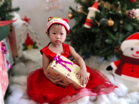 Ngày Noel Rực Rỡ tại Trường Mầm Non Tân Việt Nhật: Ca Hát, Văn Nghệ và Hình Ảnh Đáng Yêu của Các Bé