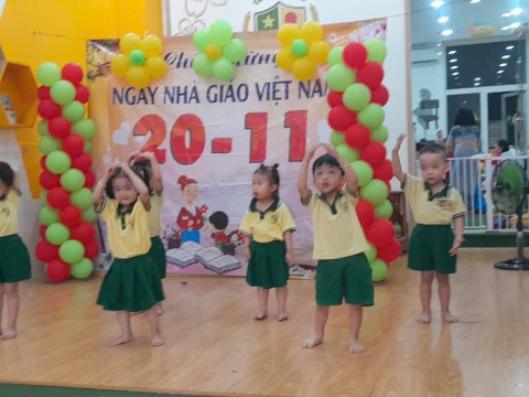 Hình ảnh các hoạt động học tập, vui chơi của cô và trò Mầm Non Tân Việt Nhật