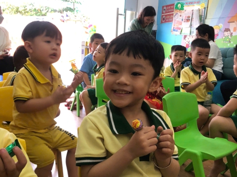 Hình ảnh các hoạt động học tập, vui chơi của cô và trò Mầm Non Tân Việt Nhật