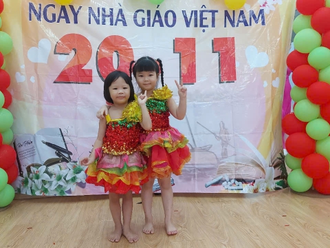 Hình ảnh các hoạt động học tập, vui chơi của cô và trò Mầm Non Tân Việt Nhật