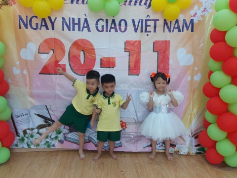 Hình ảnh các hoạt động học tập, vui chơi của cô và trò Mầm Non Tân Việt Nhật